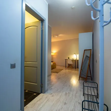Modern In Center דירה